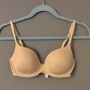 Victoria's Secret Nude Women's Bra
